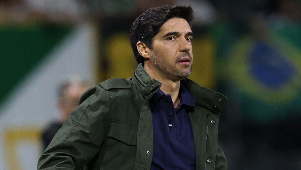 empresario-de-abel-vai-ao-allianz,-e-palmeiras-quer-acelerar-renovacao