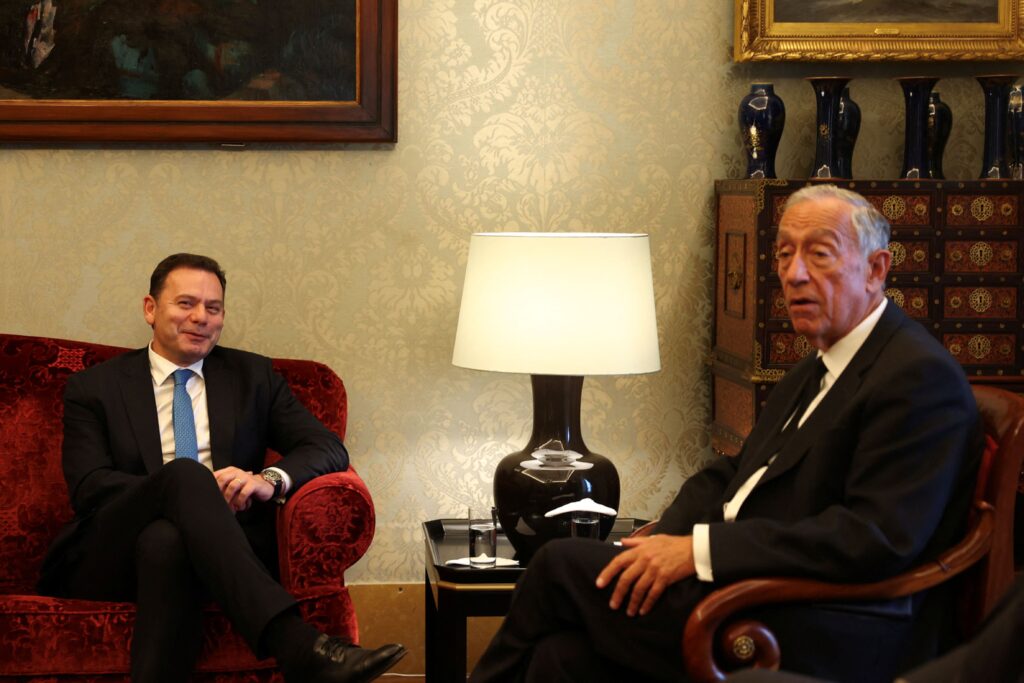 portugal:-quais-sao-as-funcoes-do-presidente-e-do-primeiro-ministro?