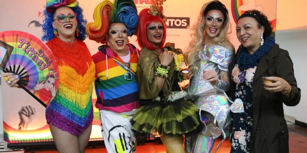 parada-do-orgulho-lgbt+-de-sp-celebrara-o-envelhecer-e-a-resistencia