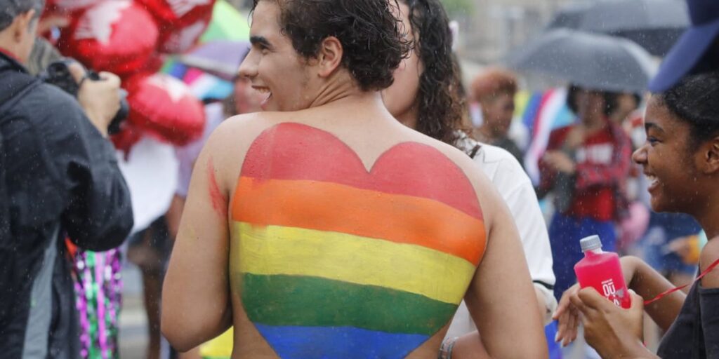 mais-de-14-mil-casais-homoafetivos-se-casaram-no-brasil-em-2024