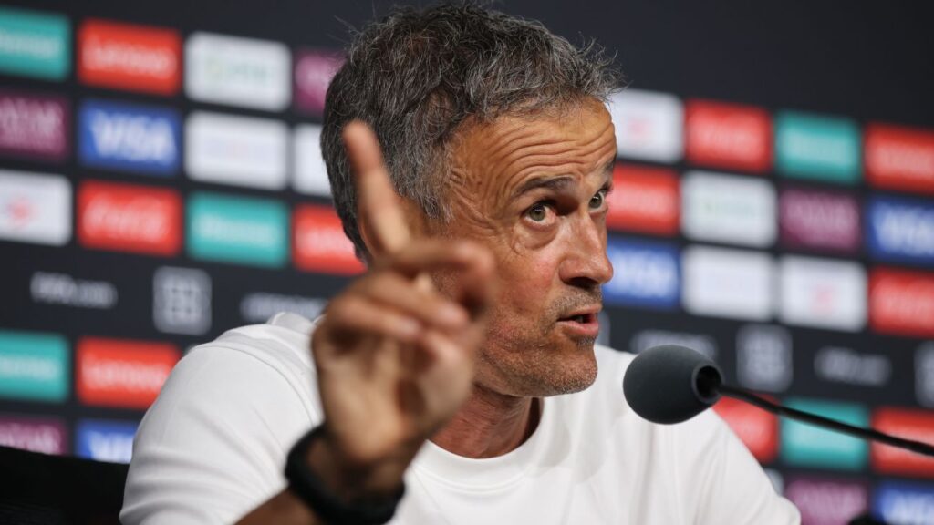 luis-enrique-faz-pouco-caso-de-resultados-do-psg-na-fase-de-grupos