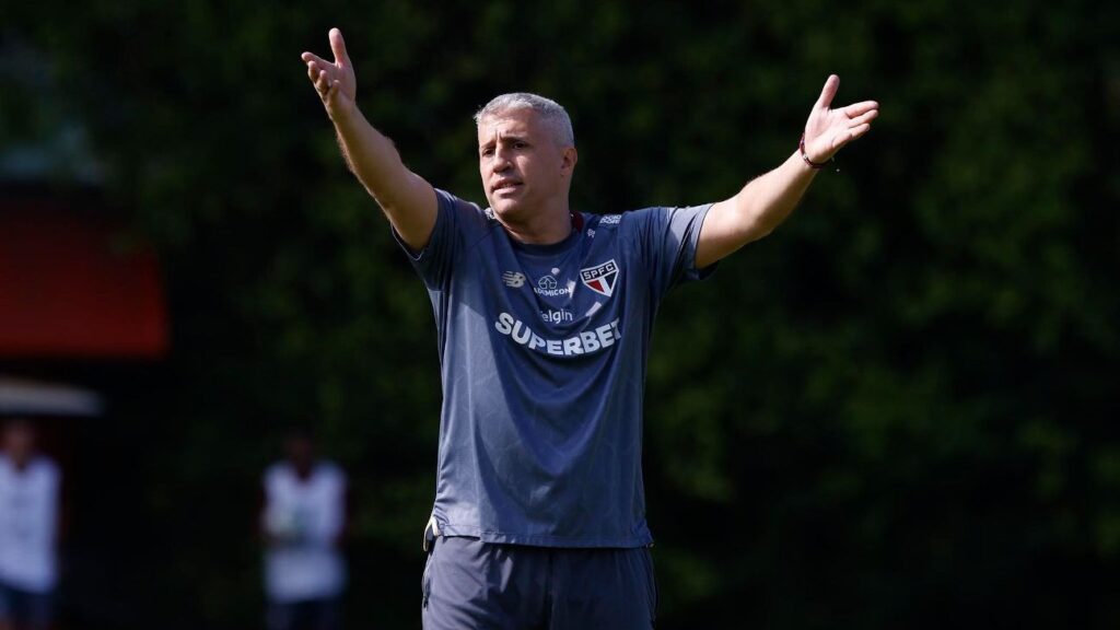 boletim-medico-do-sao-paulo:-como-estao-lucas-moura,-oscar-e-cada-um-dos-desfalques-de-crespo