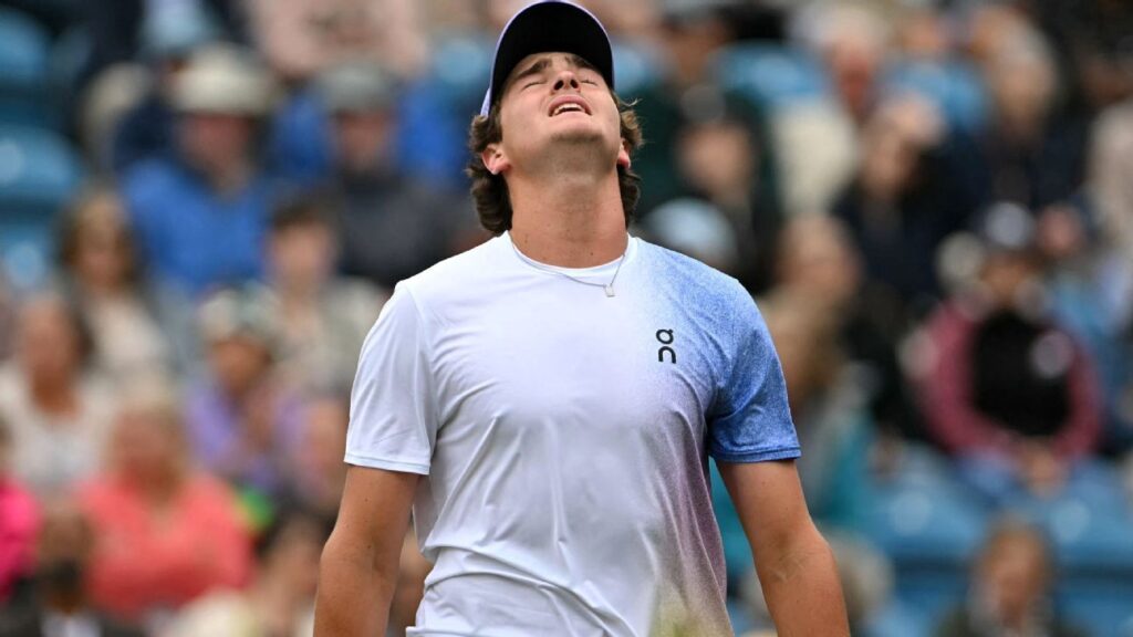joao-fonseca-perde-para-australiano-e-se-despede-do-masters-1000-de-toronto-logo-na-estreia