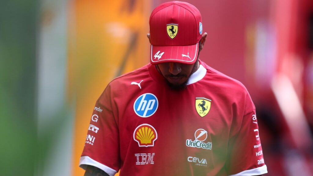 hamilton-faz-forte-desabafo-na-f1:-‘sou-inutil-e-provavelmente-a-ferrari-precisa-mudar-de-piloto’