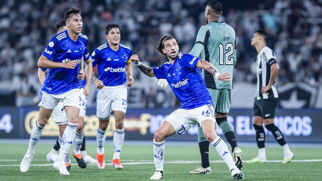 o-tabu-que-nem-botafogo-campeao-de-2024-conseguiu-quebrar-contra-o-cruzeiro
