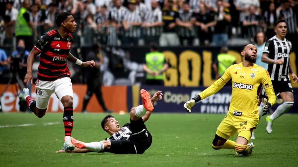 muitas-mudancas!-as-escalacoes-de-atletico-e-flamengo
