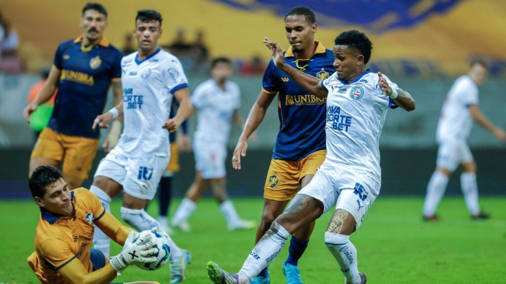 bahia-leva-sustos-do-retro,-mas-segura-o-empate-e-se-classifica-na-copa-do-brasil