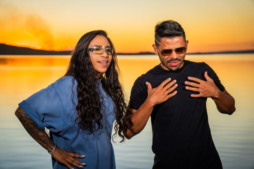 evoney-fernandes-e-mc-danny-mostram-resultado-de-clipe-gravado-em-chacara-luxuosa-do-artista