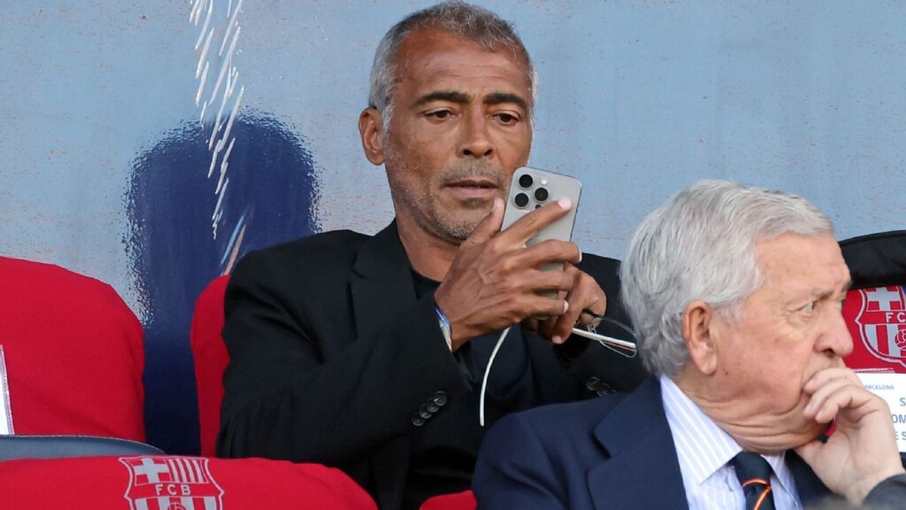 romario-escolhe-o-9-ideal-para-a-selecao-brasileira-e-tira-onda-com-haaland:-‘ate-o-final-da-vida…’