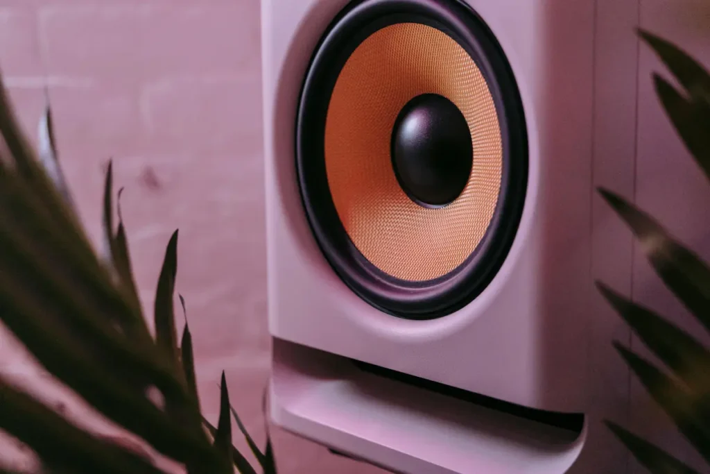 o-que-e-subwoofer?-conheca-suas-funcionalidades!