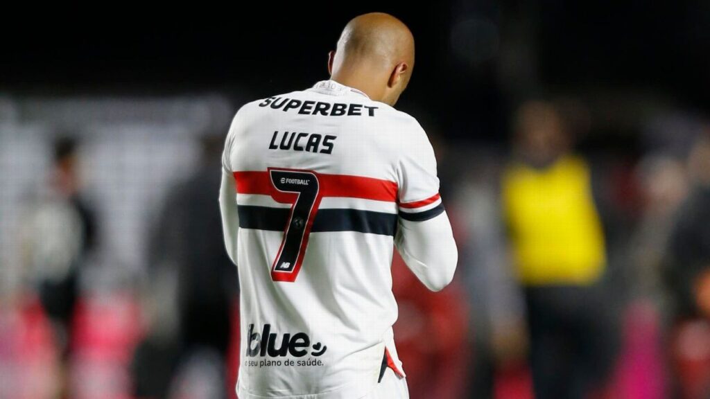 lucas-preocupa-apos-ficar-fora-de-sao-paulo-x-atletico-mg?-entenda-situacao-e-planos