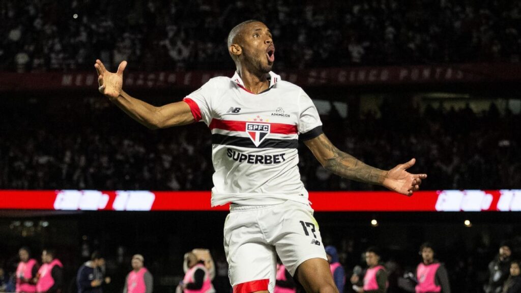 sao-paulo-vai-ao-mercado-atras-de-atacante-apos-lesao-de-andre-silva