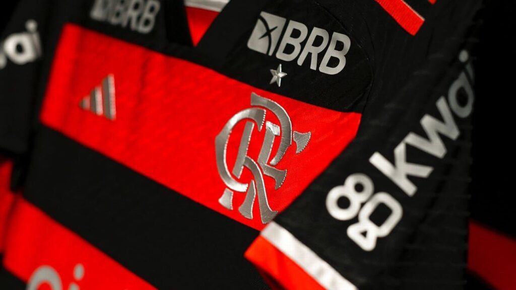 flamengo-negocia-destaque-da-base-para-time-da-italia