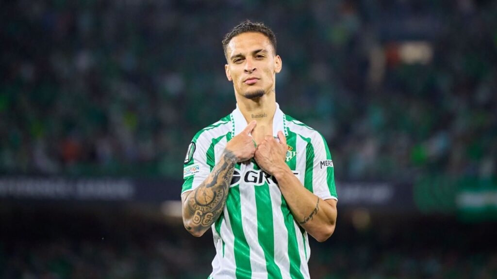 betis-faz-ultima-cartada-com-united-por-antony