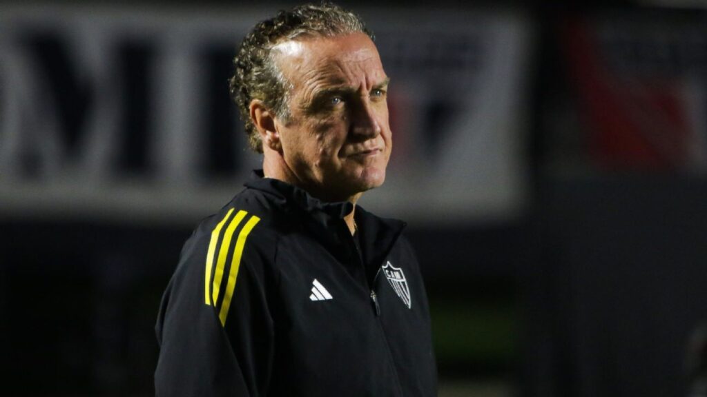 atletico-mg-demite-cuca-apos-derrota-para-o-cruzeiro-na-copa-do-brasil