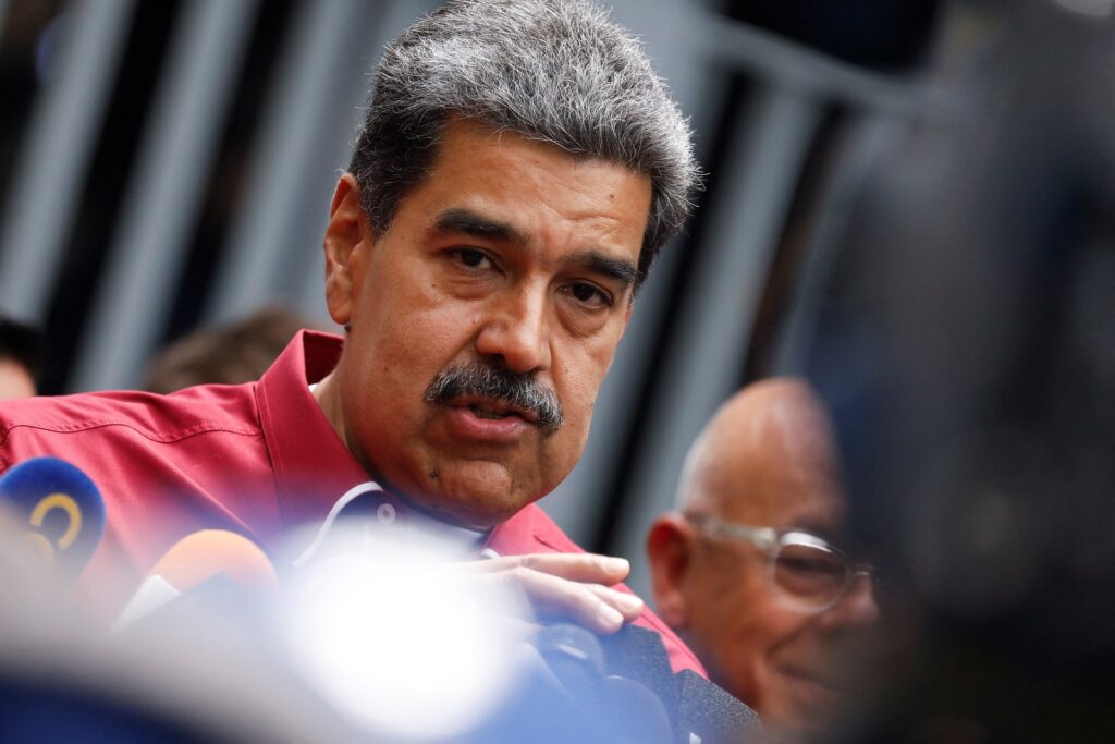 venezuela-realiza-novos-exercicios-militares-no-caribe,-em-resposta-a-navios-dos-eua