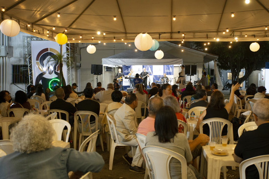 publico-prestigia-programacao-de-abertura-da-feira-do-salvador-2025‌