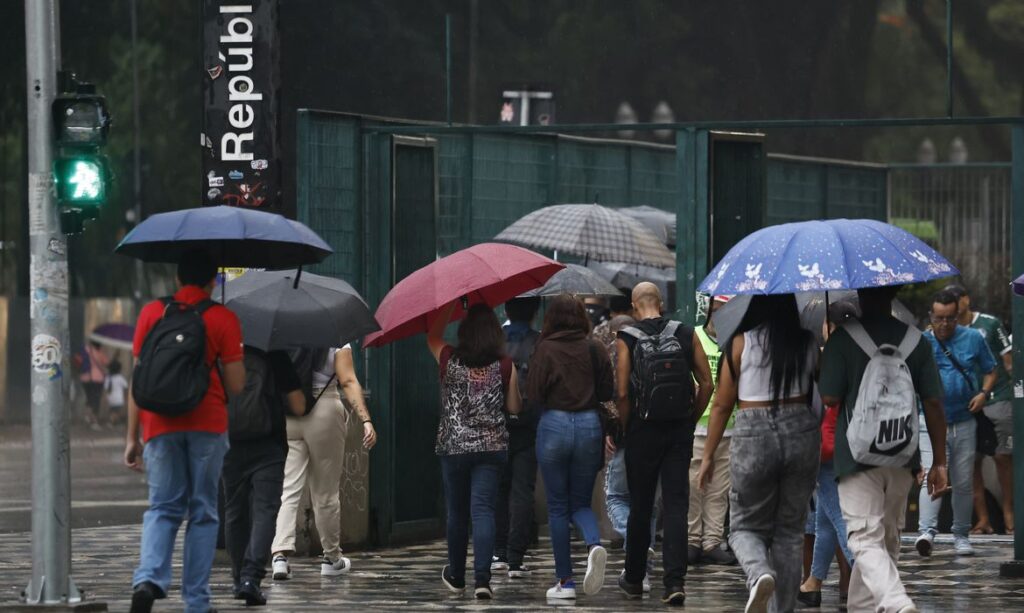 tempestades-e-rajadas-de-vento-devem-atingir-varias-regioes-de-sp,-diz-defesa-civil
