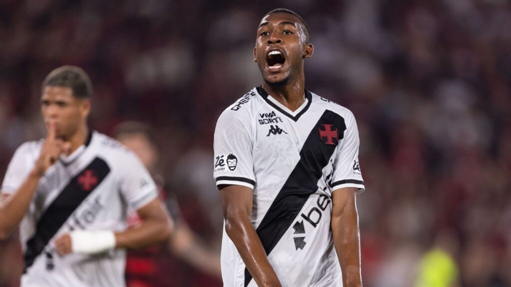 diniz-surpreende-ao-apontar-destaque-do-vasco-contra-o-flamengo:-‘jogador-assim-nao-pode-ser-ruim’