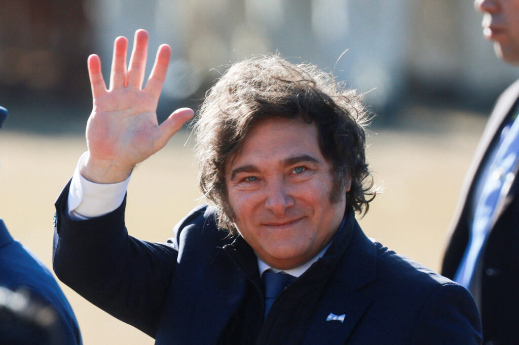 chefe-do-tesouro-dos-eua-diz-que-pais-esta-pronto-para-apoiar-argentina