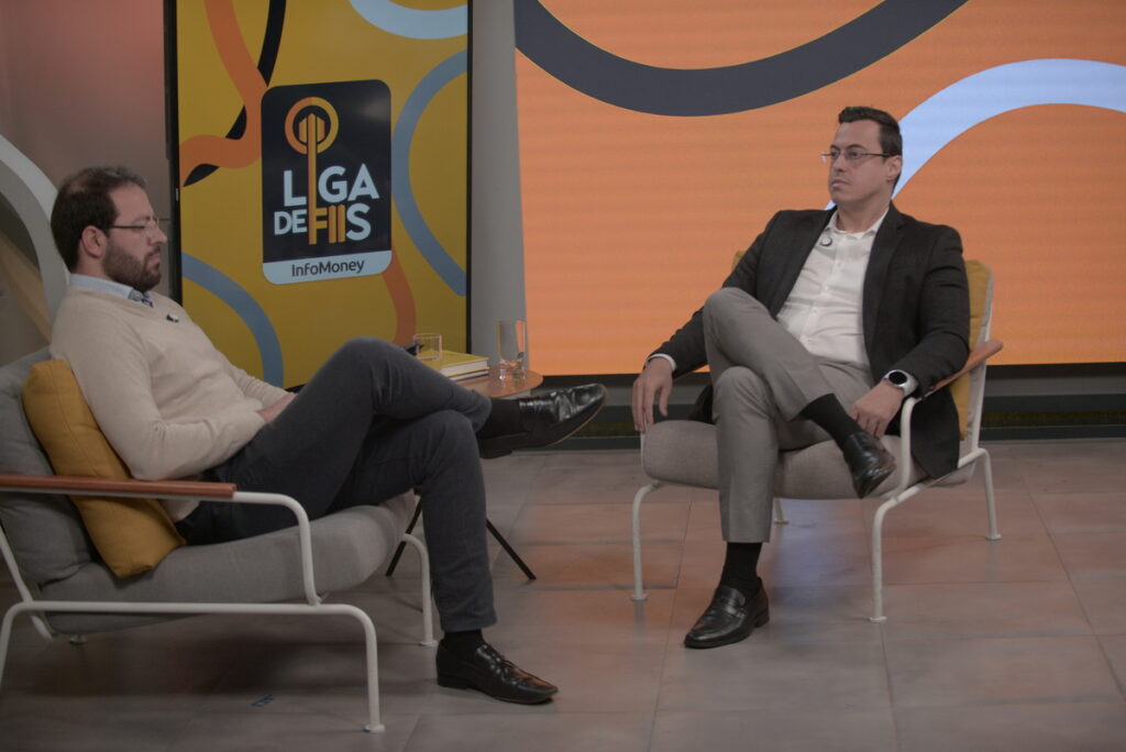fii-de-“papel”-ou-de-“tijolo”?-veja-dicas-de-alocacao-em-tempos-de-juros-elevados