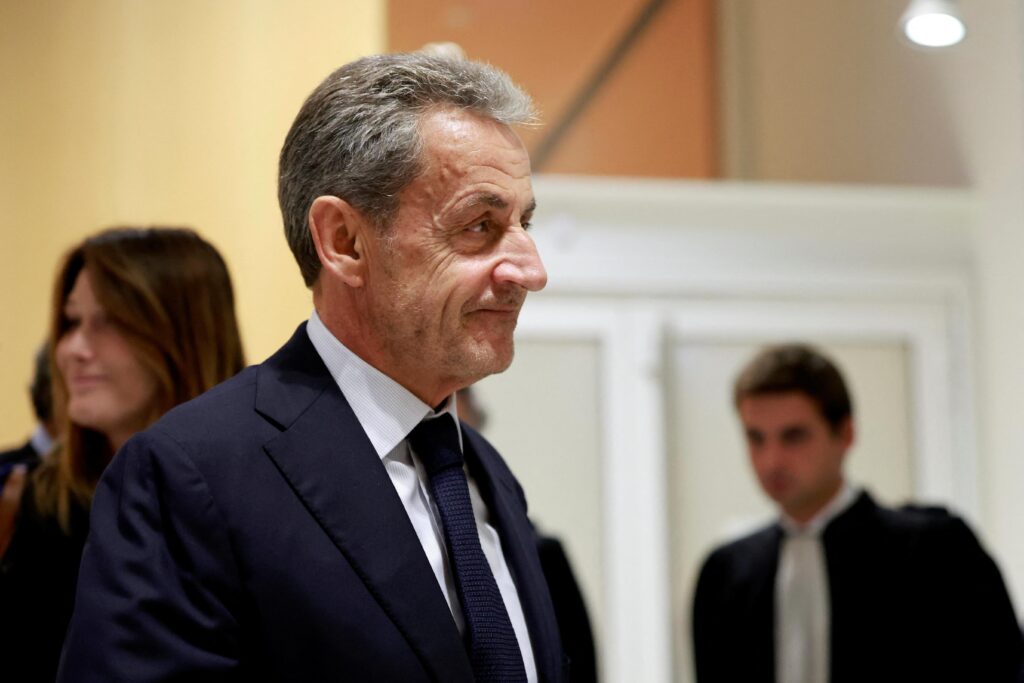 condenado-a-5-anos,-sarkozy-diz:-“se-preciso,-dormirei-na-prisao-de-cabeca-erguida”