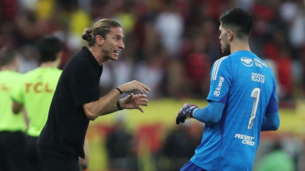 filipe-luis-revela-papo-com-rossi:-‘errei-e-vou-classificar-a-gente’