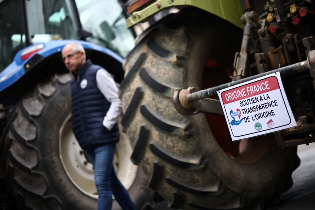 agricultores-bloqueiam-cidades-na-franca-contra-acordo-ue-mercosul