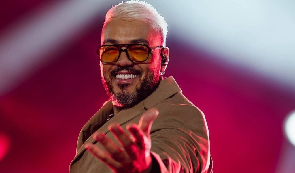 em-novo-single,-belo-da-voz-a-“amor-perfeito”,-classico-eternizado-por-roberto-carlos