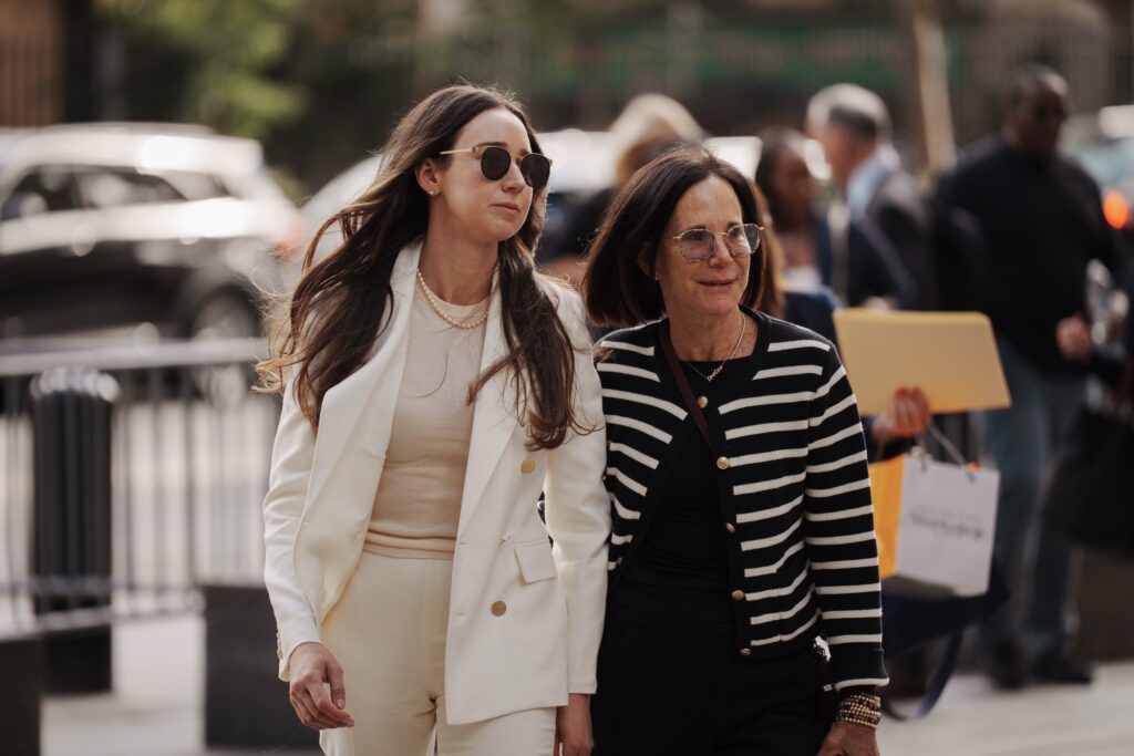 fundadora-de-startup-e-condenada-a-quase-7-anos-de-prisao-por-fraude-contra-jpmorgan