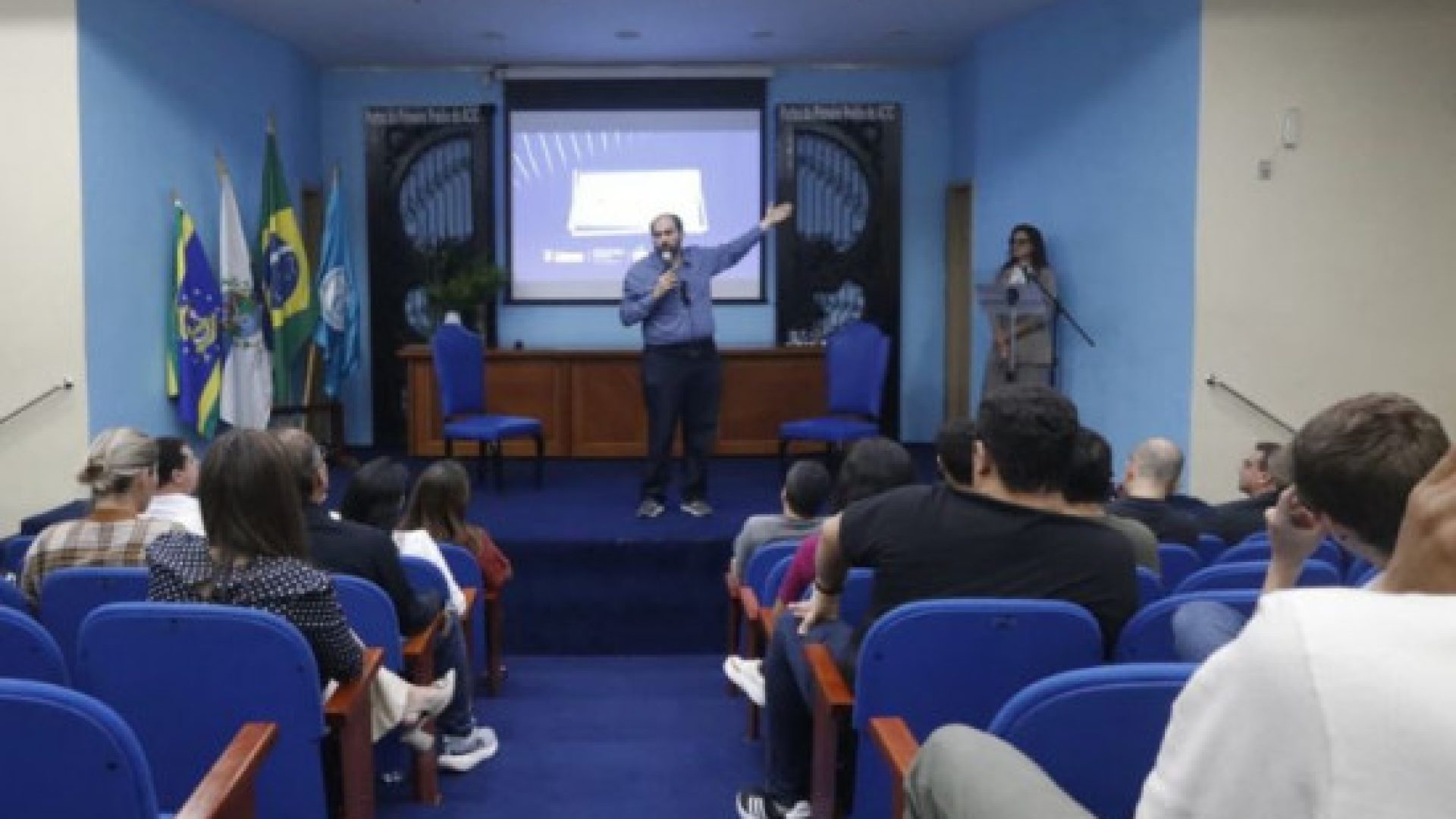 educacao-e-tec-dao-boas-vindas-aos-novos-bolsistas-do-programa-startup-campos